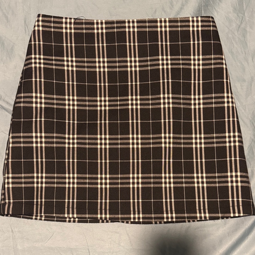 Plaid Mini Skirt in Black and White